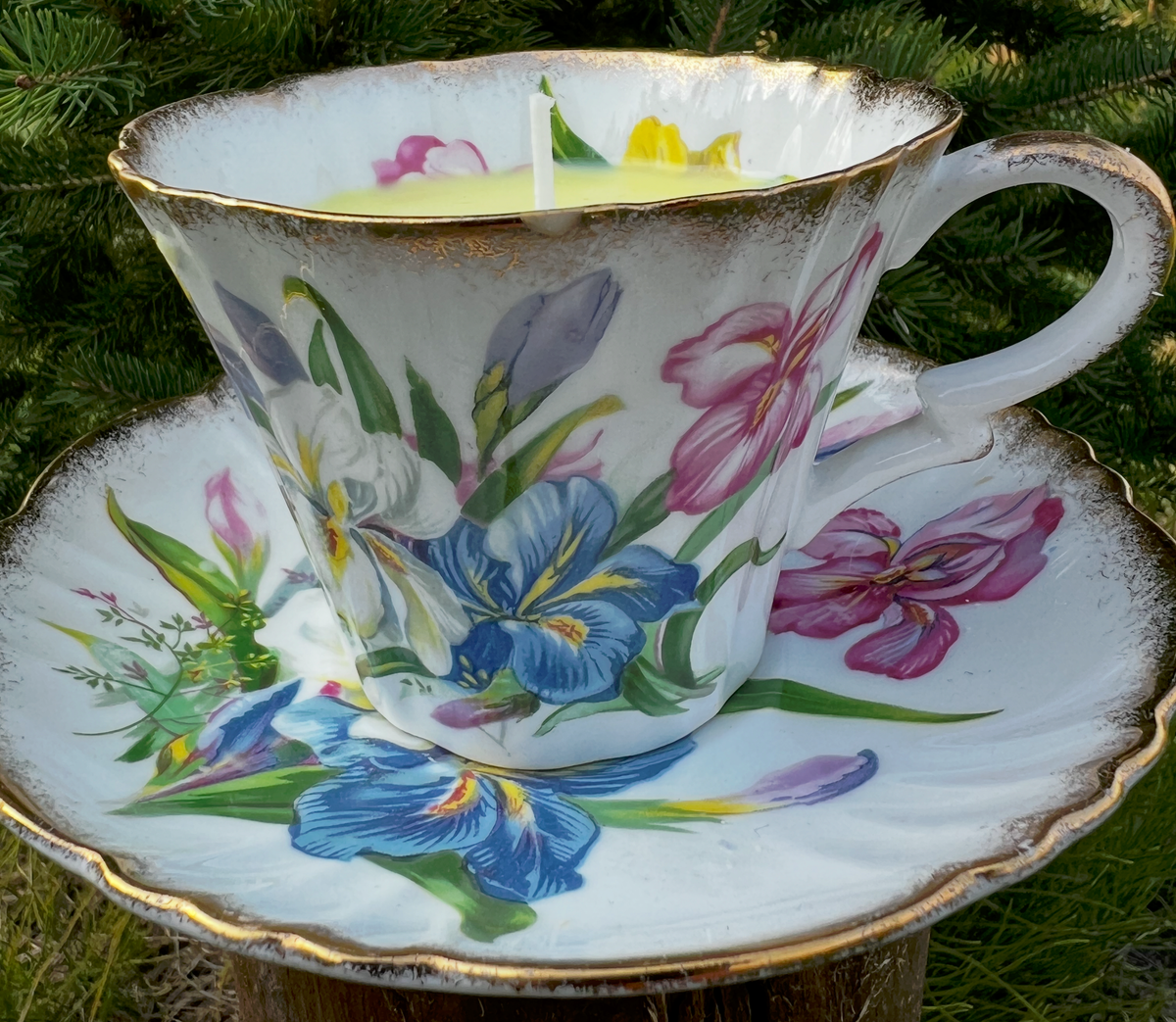 Vintage Teacup Candle – Oatmeal, Milk & Honey